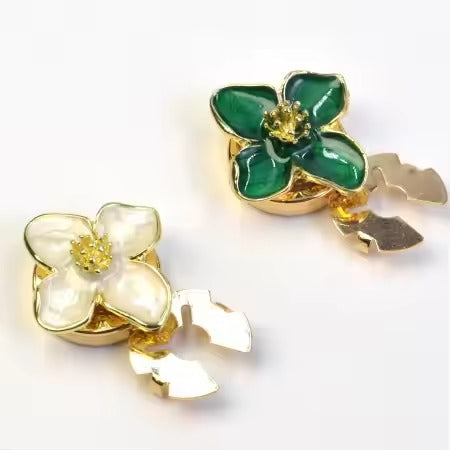 Green Flower & Shine Buttons