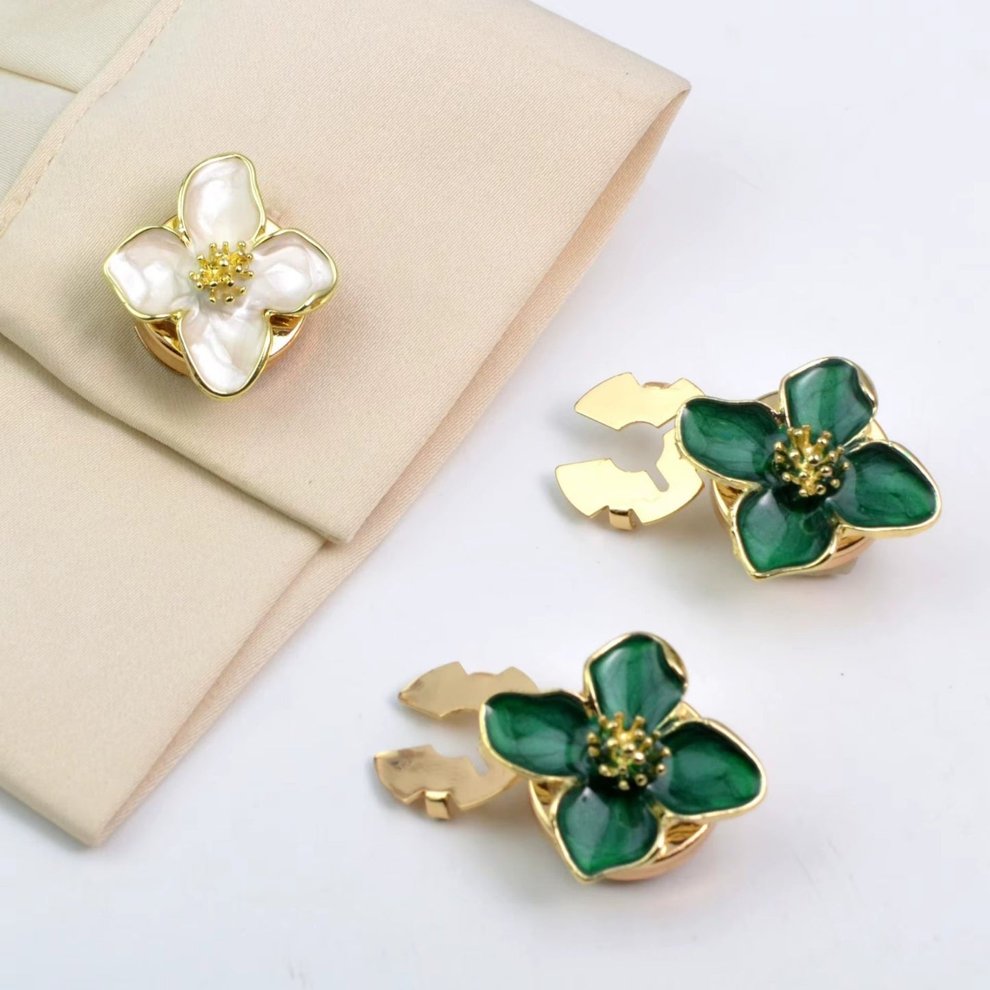 Green Flower & Shine Buttons