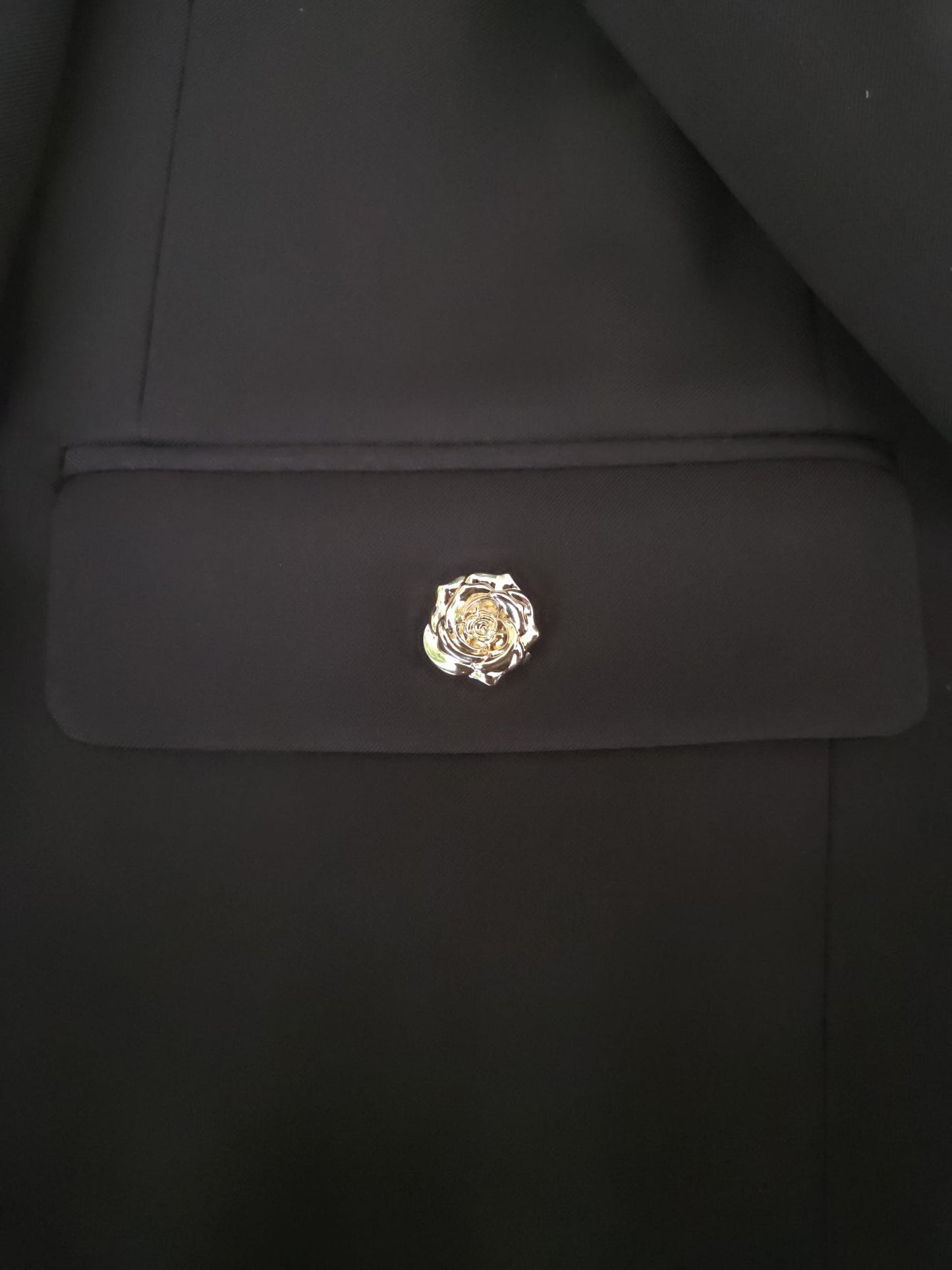 Lovely Gold Rose Buttons